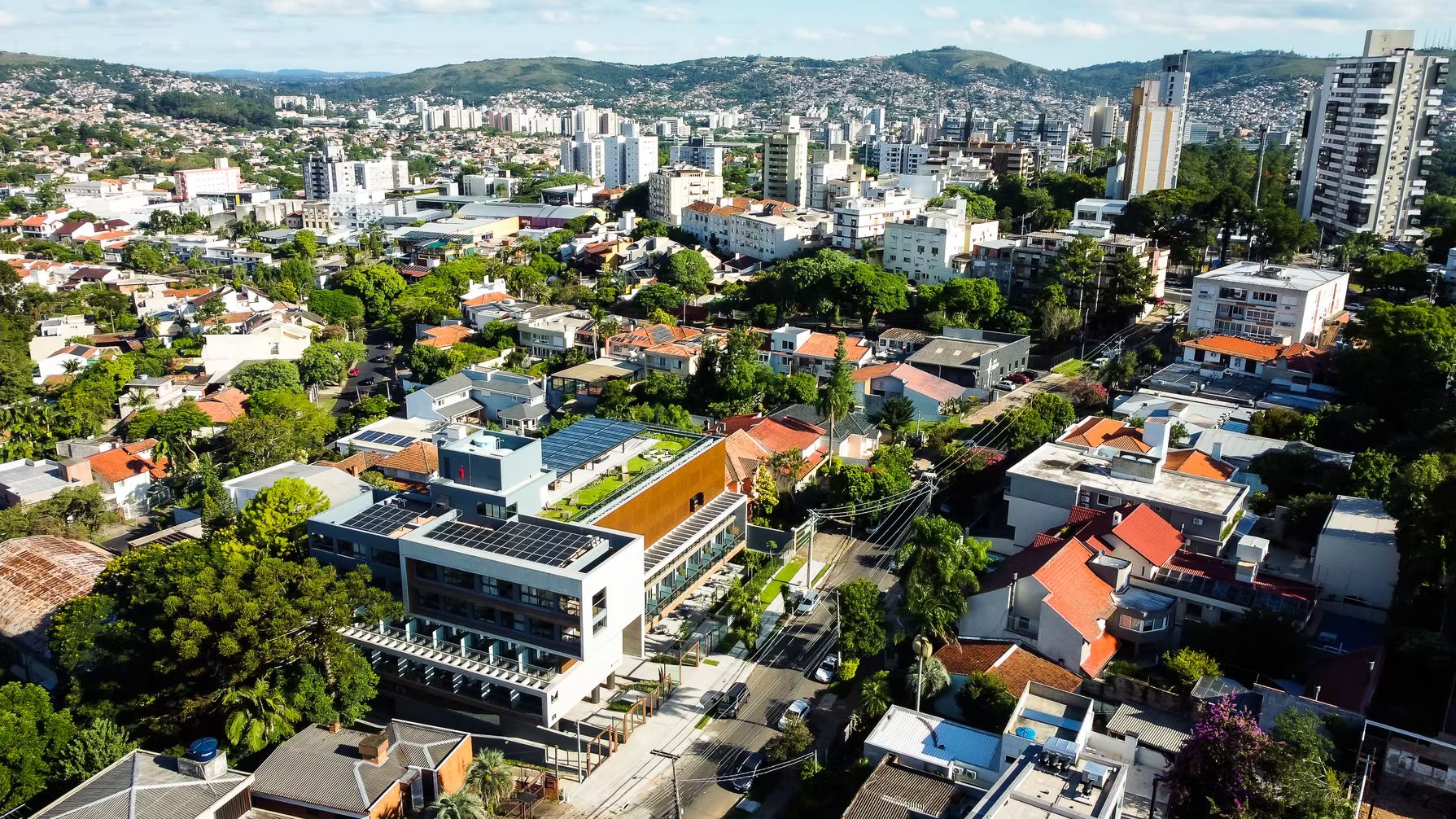  - Apartamento à venda em Porto Alegre, Três Figueiras, com 1 quarto, 21,02m²