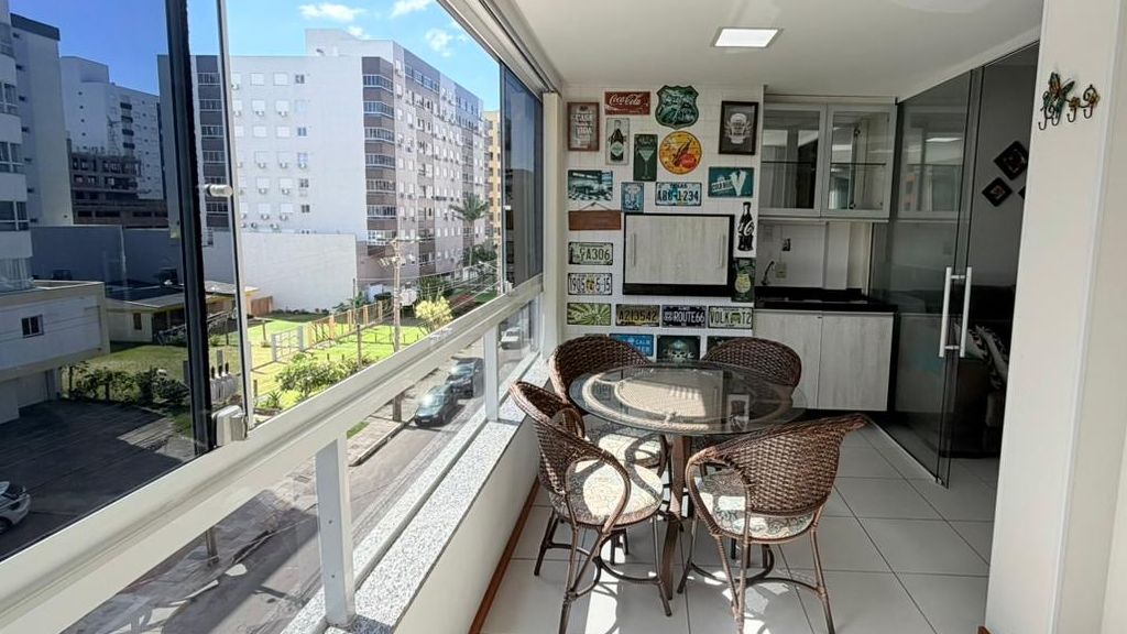Apartamento à venda em Capão da Canoa, Zona Nova, com 2 quartos, 88,76m² - Fernando Viana