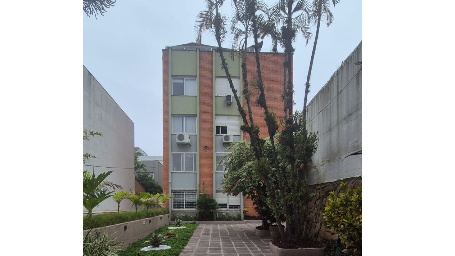 Apartamento à venda em Porto Alegre, Moinhos de Vento, com 3 quartos, 247,85m² - Fernando Viana