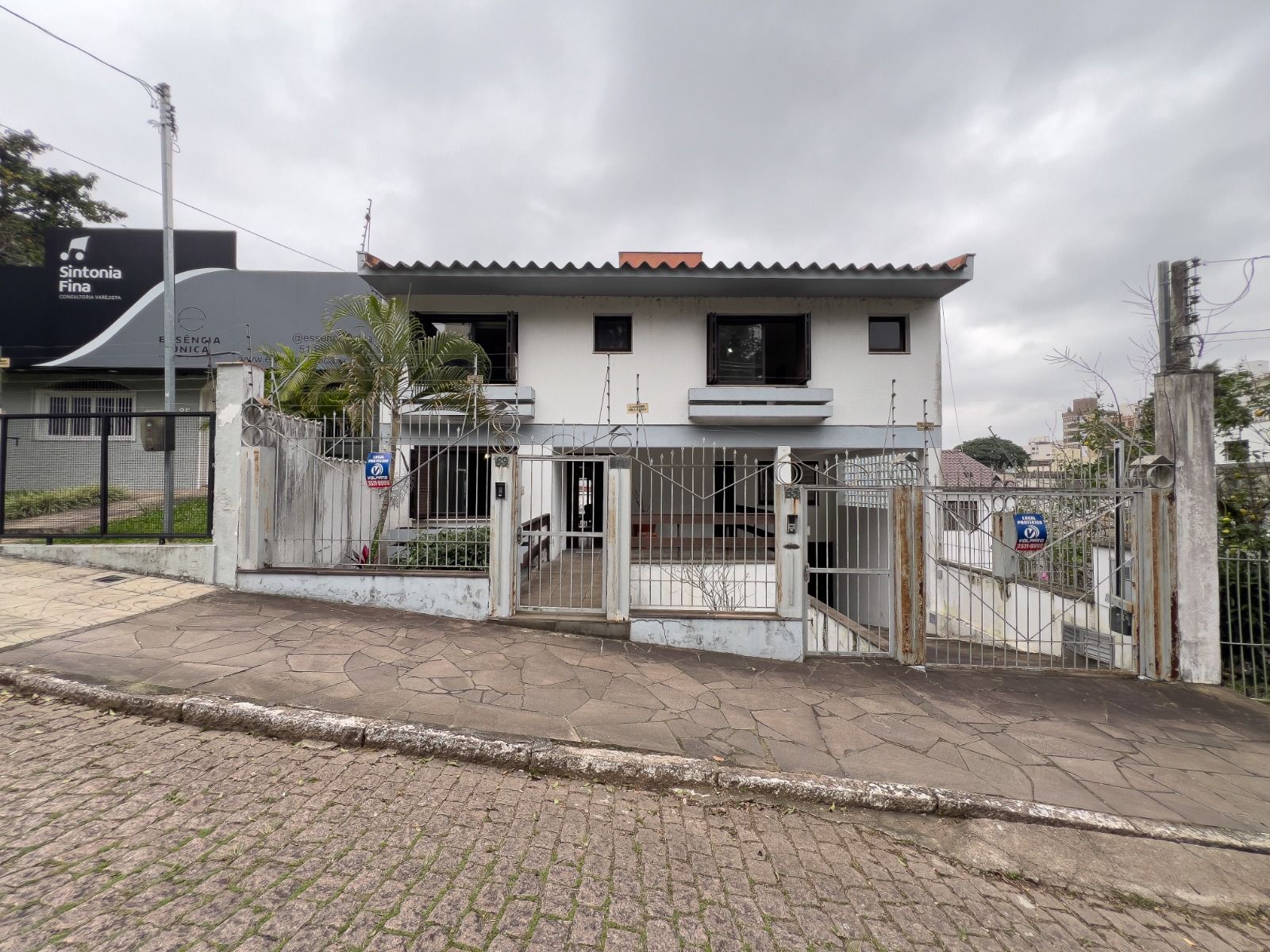  - Casa à venda em Porto Alegre, Passo D'Areia, com 4 quartos, 600m²