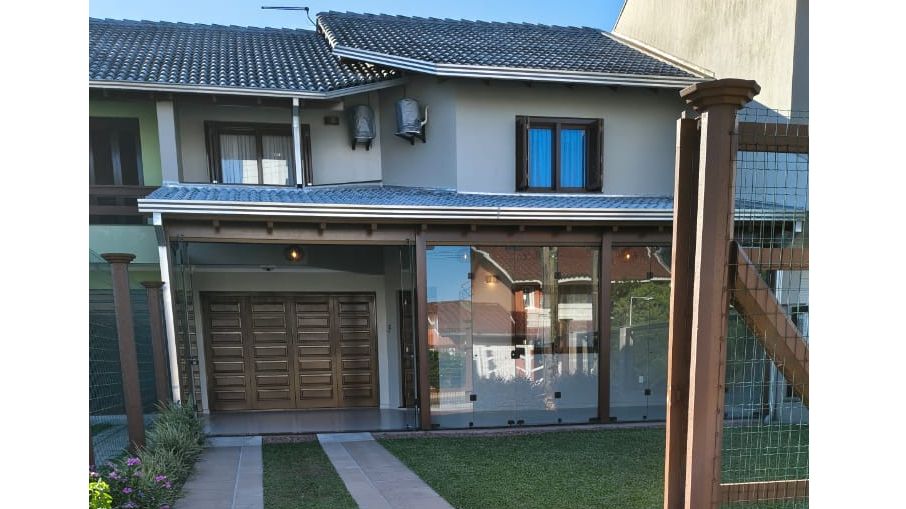 Duplex à venda em Arroio do Sal, Areias Brancas, com 3 quartos, 201,76m² - Fernando Viana