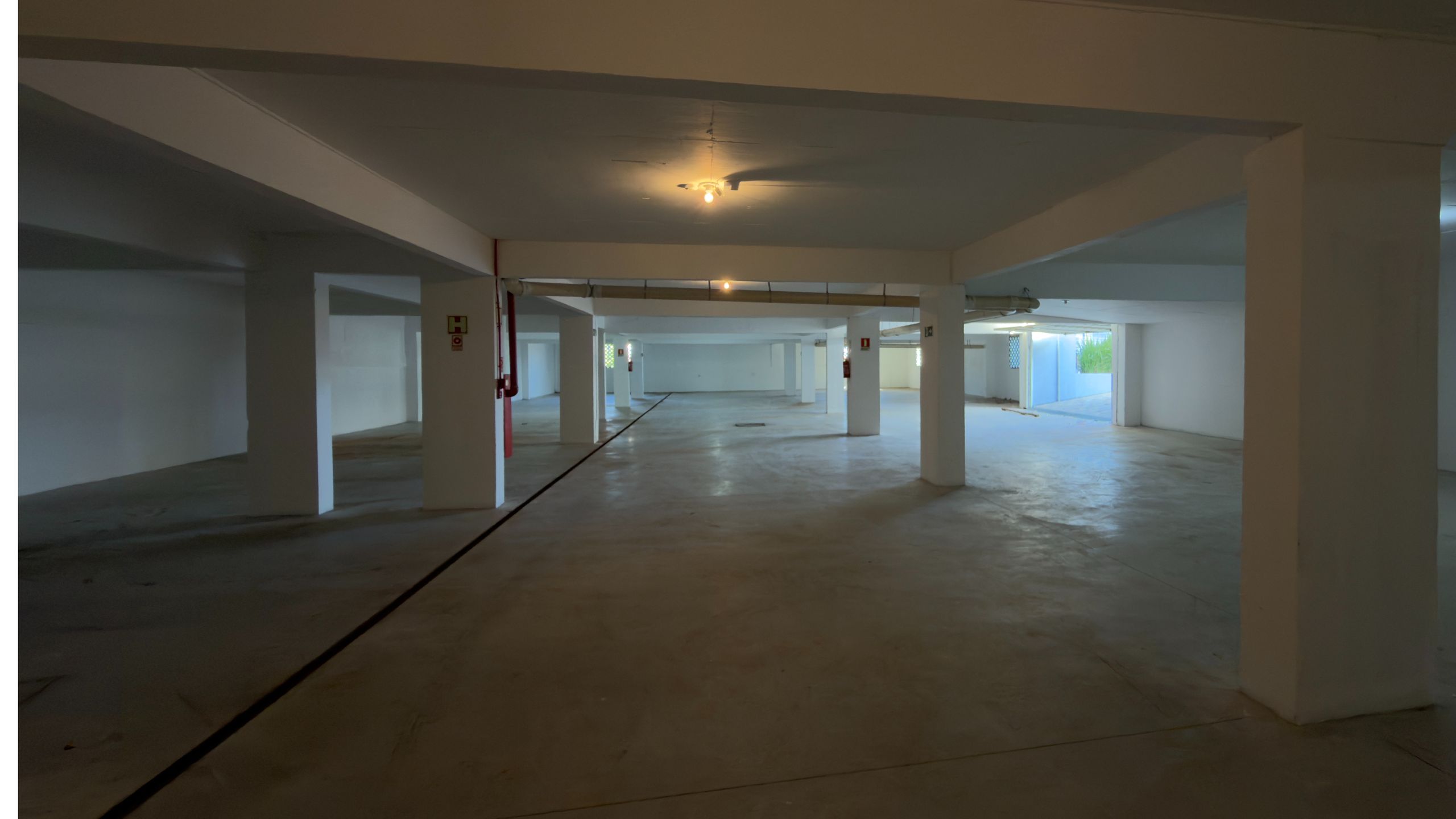 LOCAÇÃO - Depósito Comercial | 800 m² | Centro de Passo Fundo