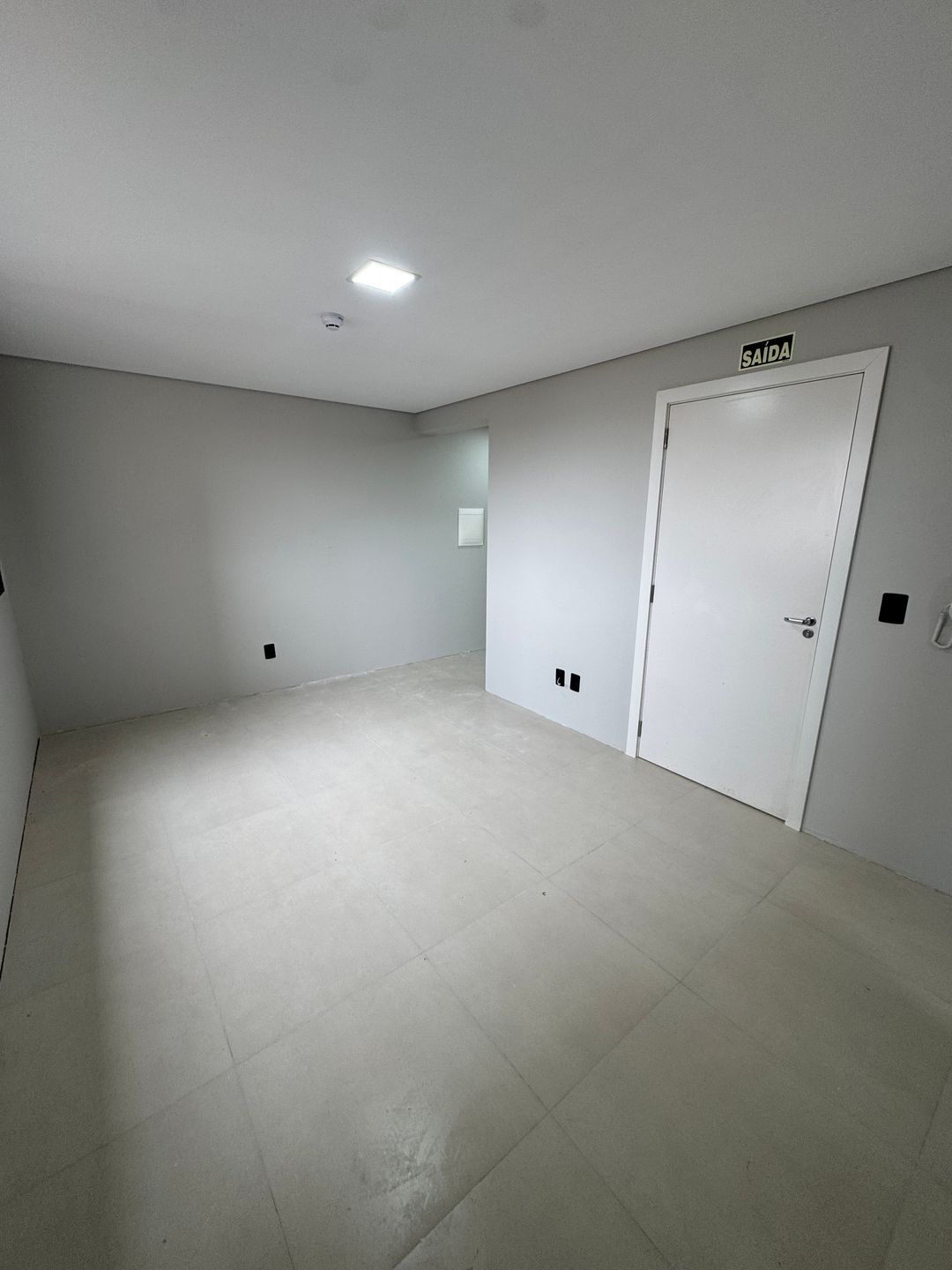 Sala Comercial de no bairro Centro, em Torres | Eu Corretor