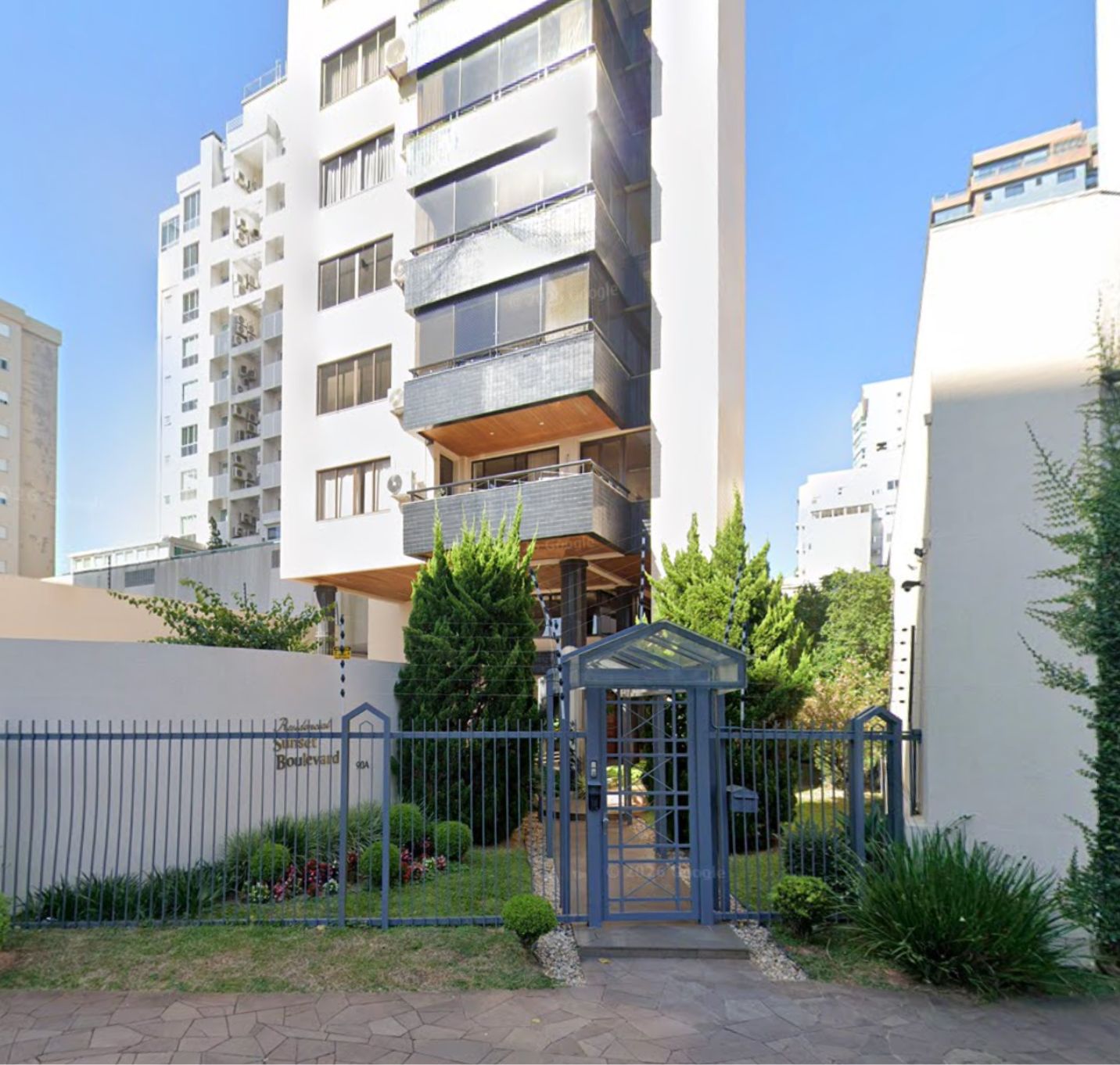 Apartamento, 3 quartos, 206 m² - Foto 2