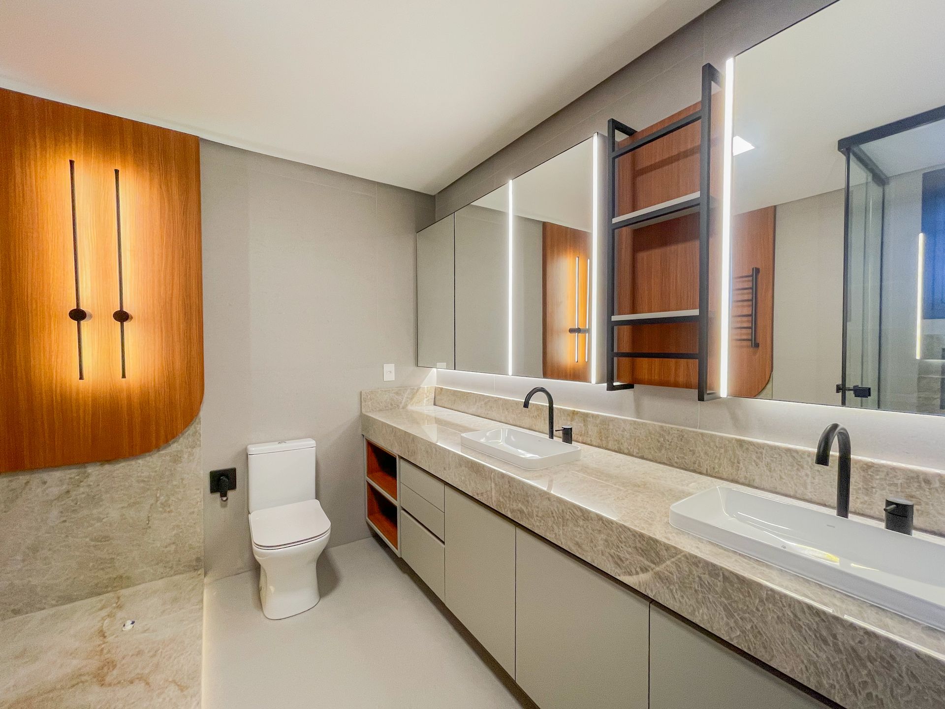 Apartamento, 4 quartos, 210 m² - Foto 106
