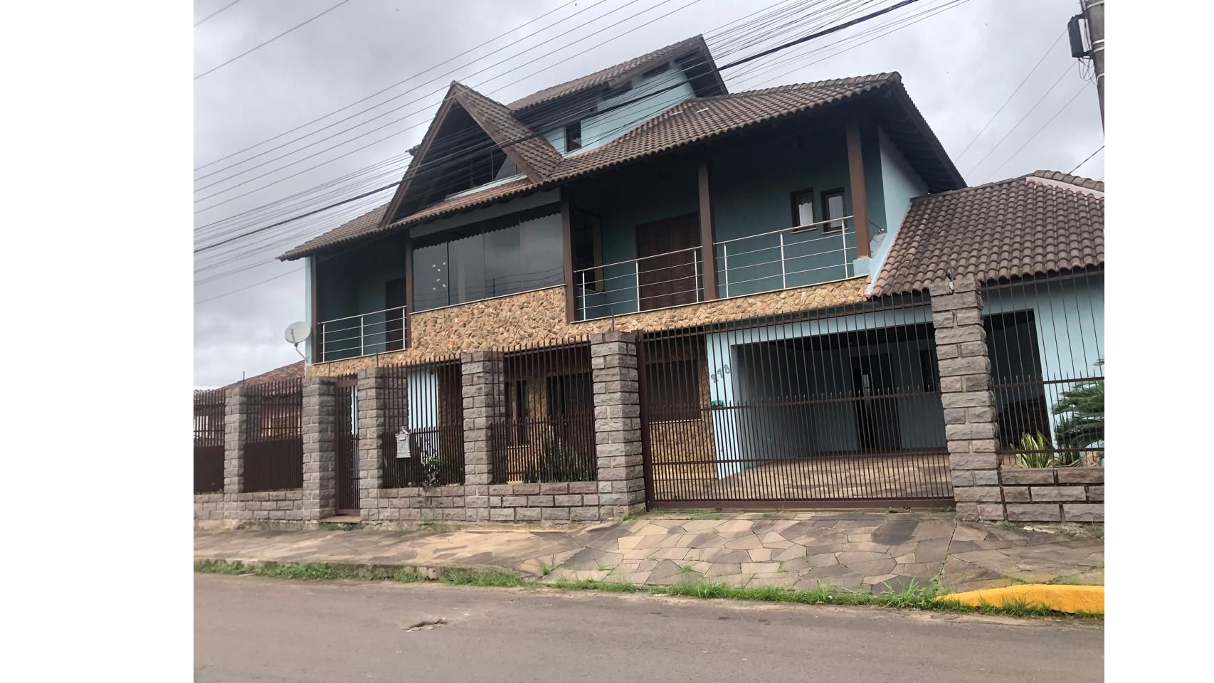 Casa, 3 quartos, 378 m² - Foto 1