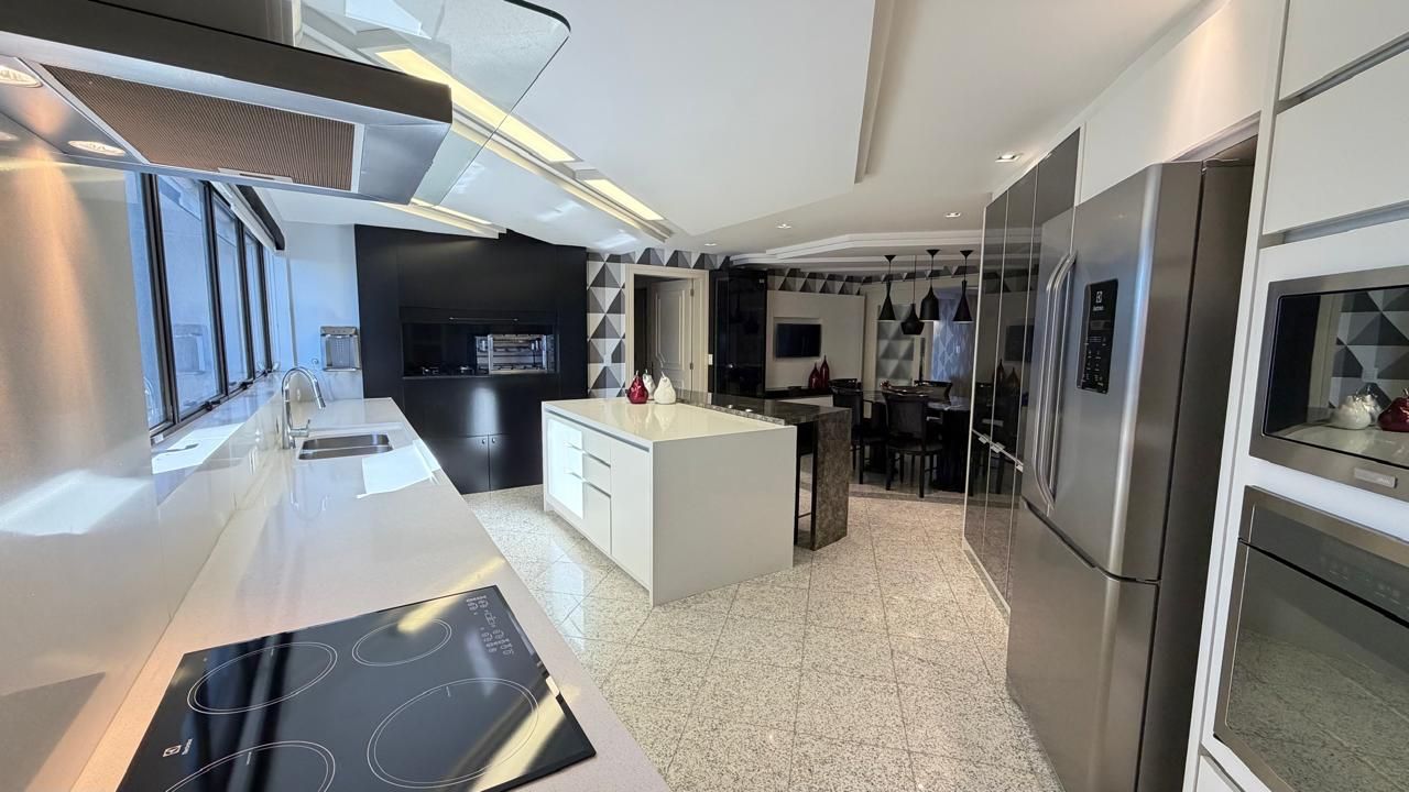 Apartamento, 3 quartos, 375 m² - Foto 9