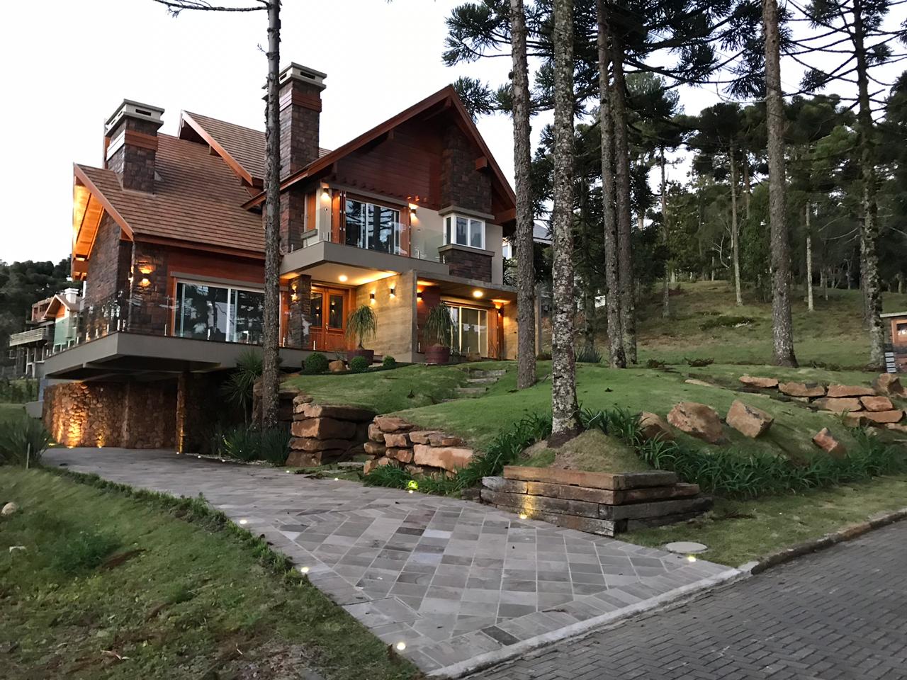 Casa à venda em Gramado, Aspen Mountain, com 5 quartos, 567m² - Nobilis Negócios Imobiliários