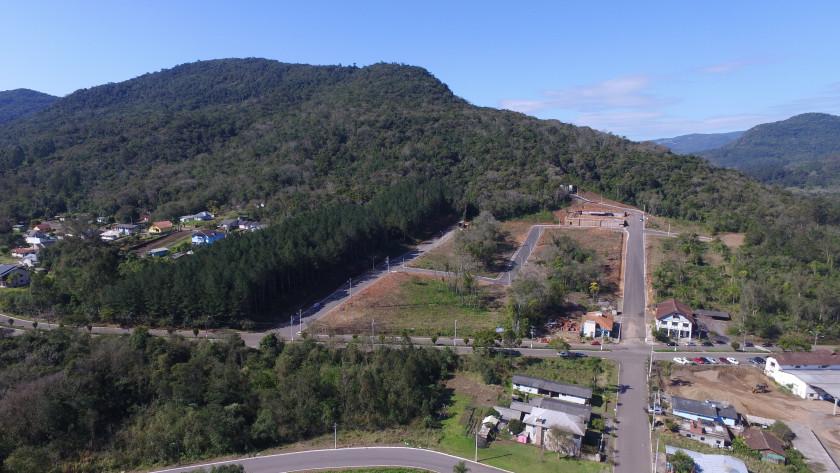 Loteamento Entre as Montanhas
