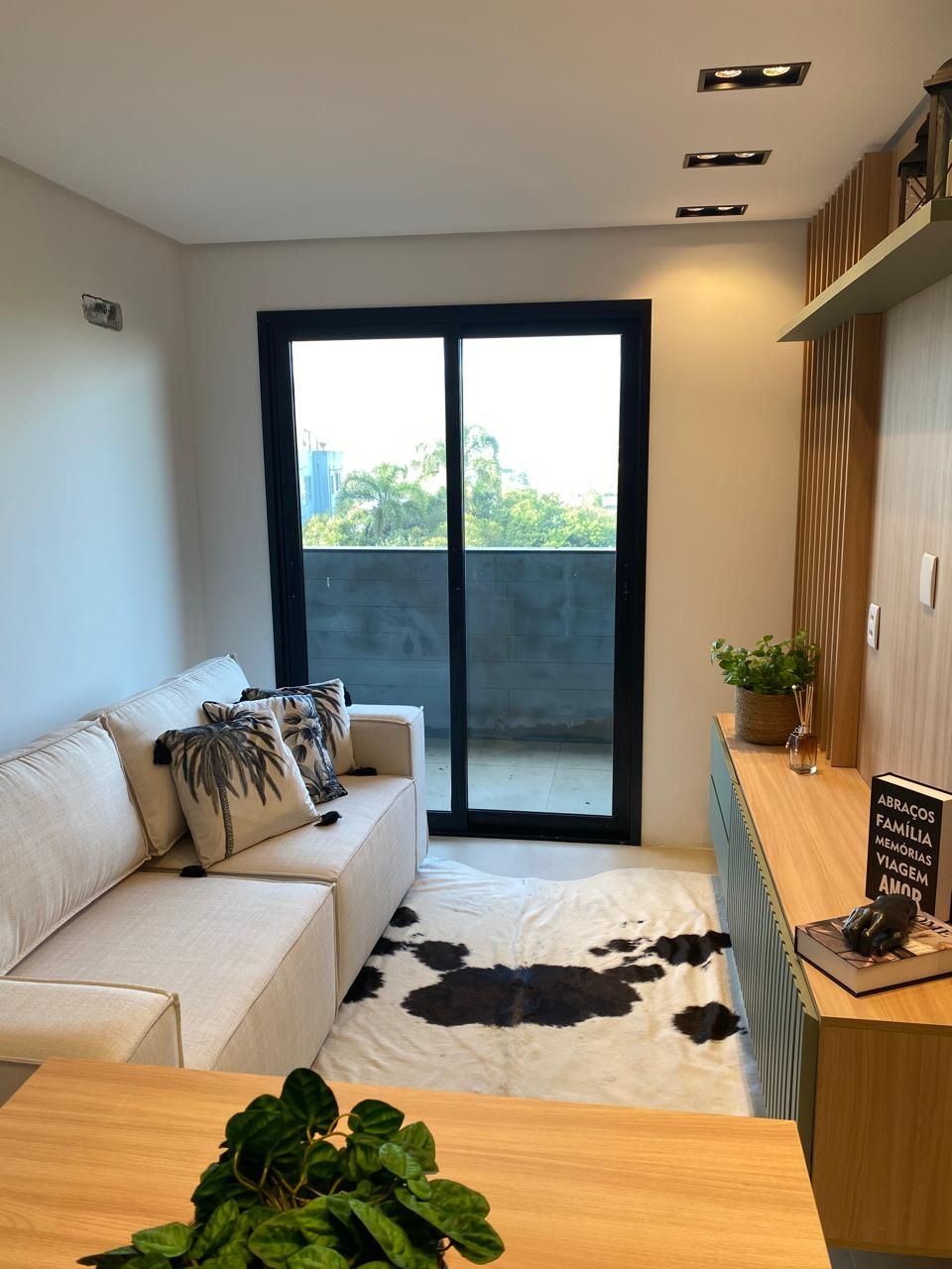 Apartamento à venda com 2 quartos, 81m² - Foto 47