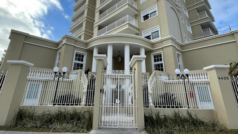 Royal Park Residence