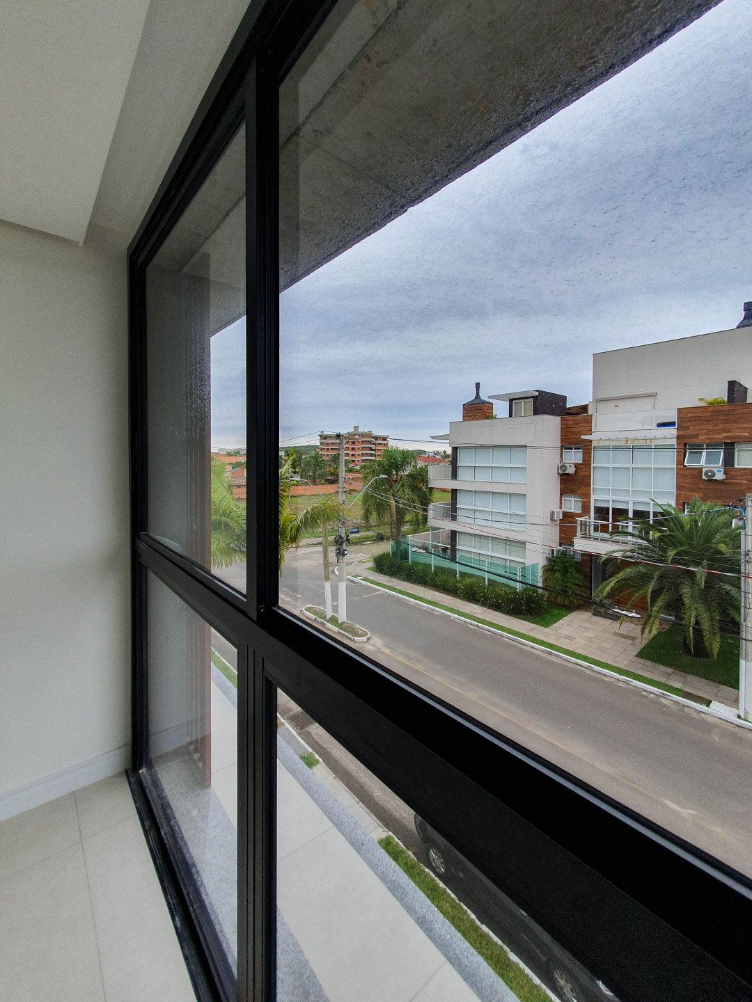 Apartamento à venda em torres, praia da cal, com 2 quartos, 