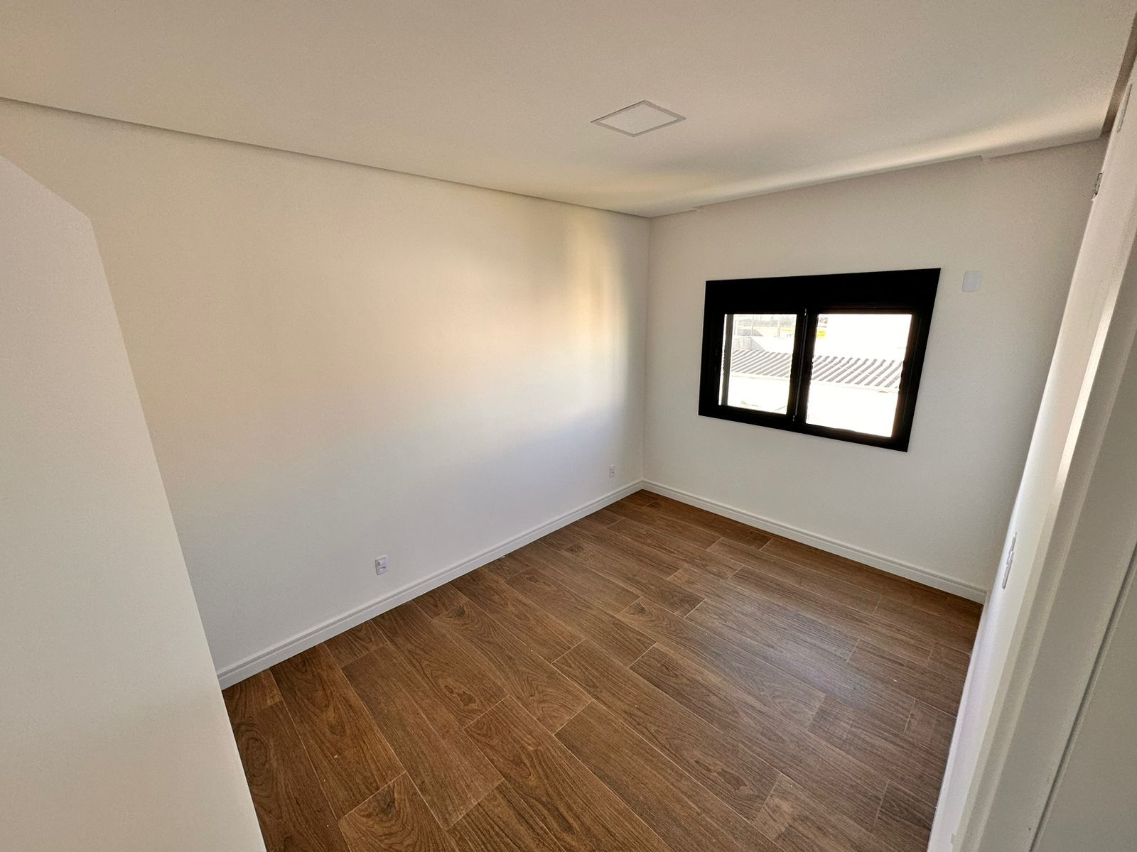 Casa à venda com 4 quartos, 251m² - Foto 25