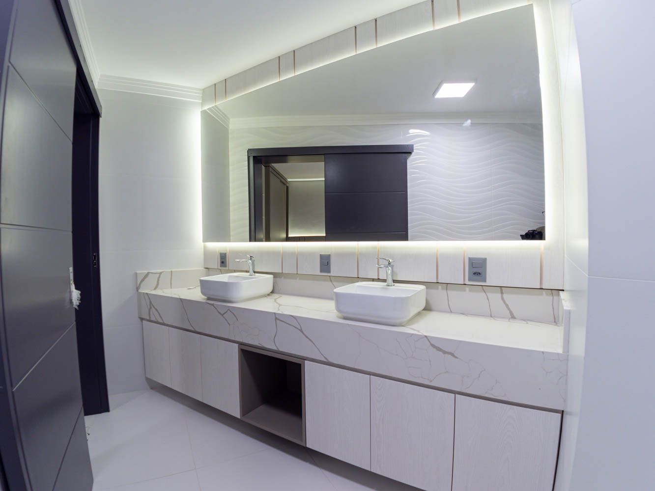 Casa Vivace - Oceanside (MOBILIADA E DECORADA)