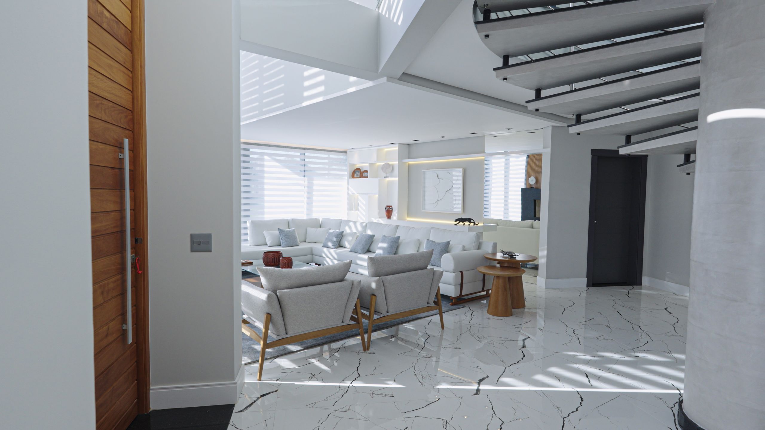 Casa Vivace - Oceanside (MOBILIADA E DECORADA)