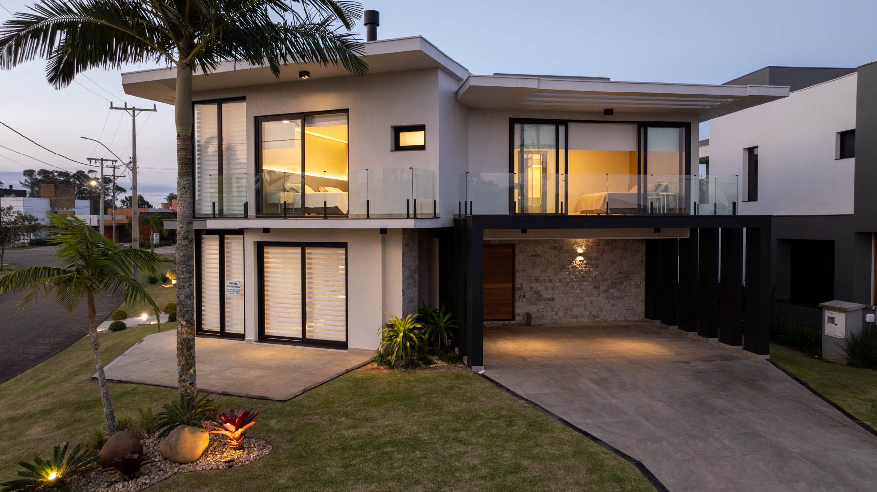 Casa Vivace - Oceanside (MOBILIADA E DECORADA)