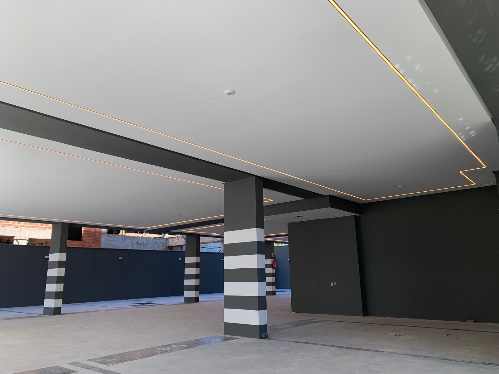 ASTON | PRAIA DA CAL