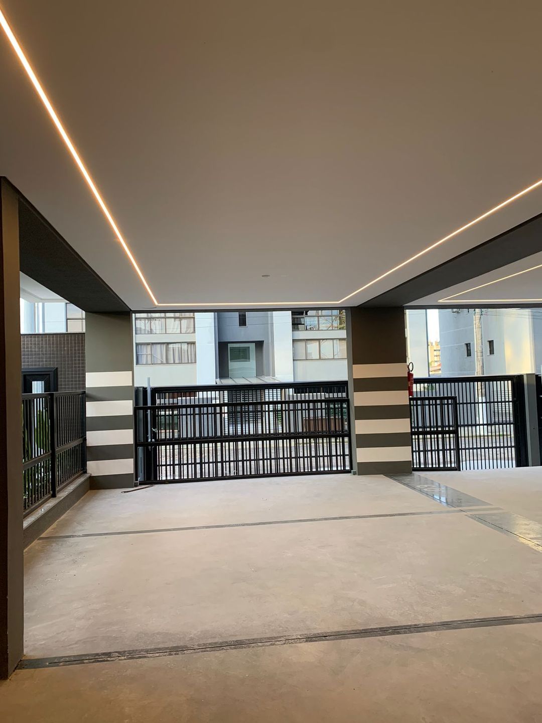 ASTON | PRAIA DA CAL