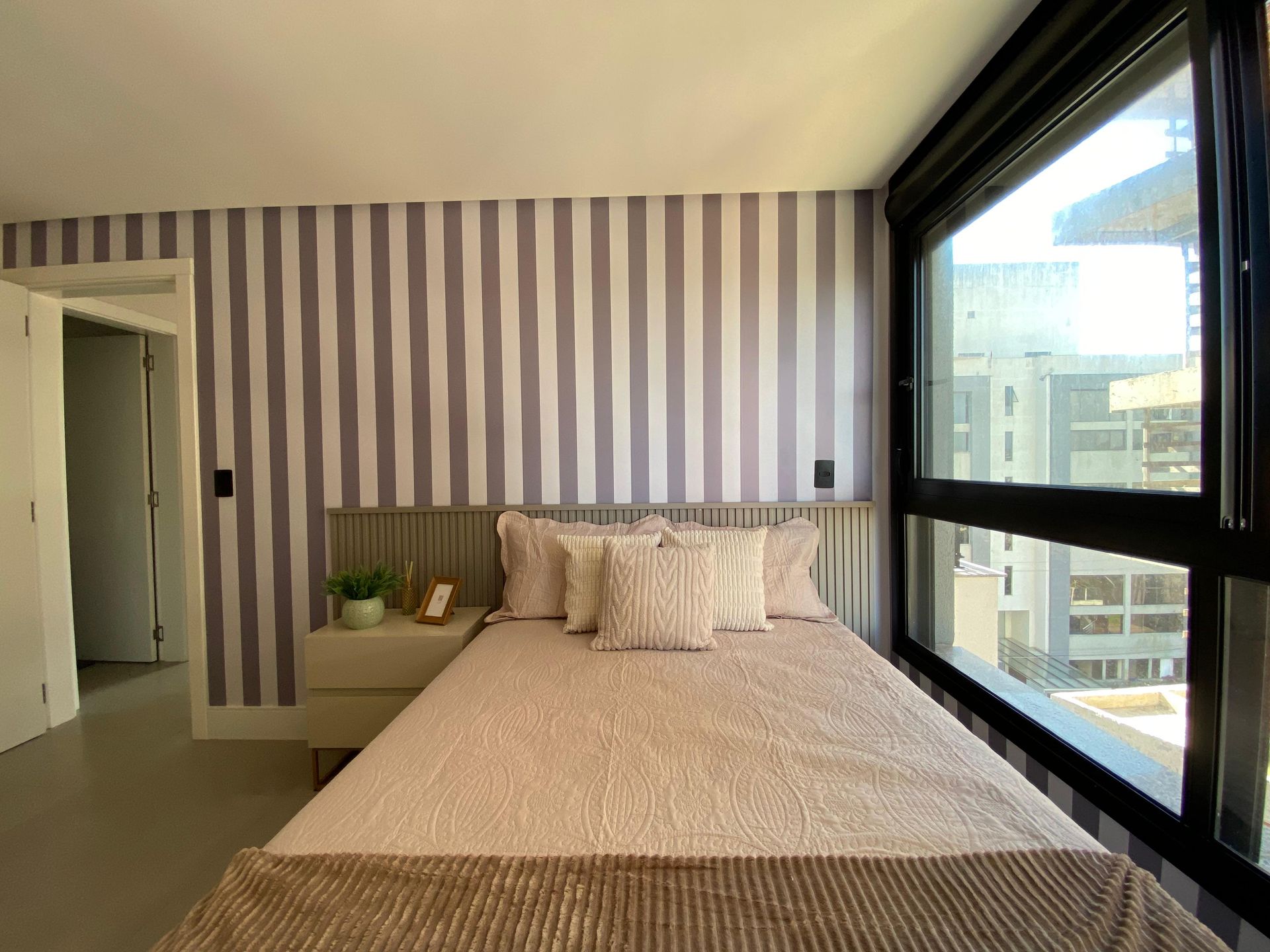 ASTON | PRAIA DA CAL