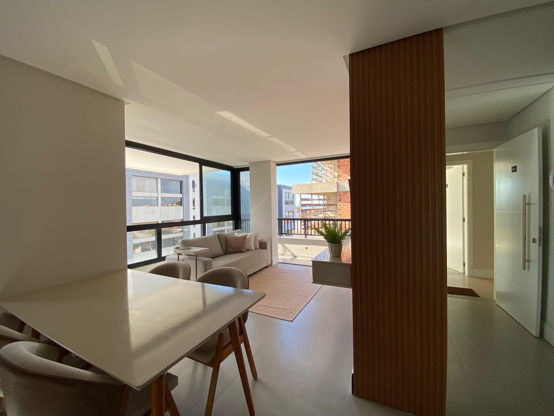 ASTON | PRAIA DA CAL