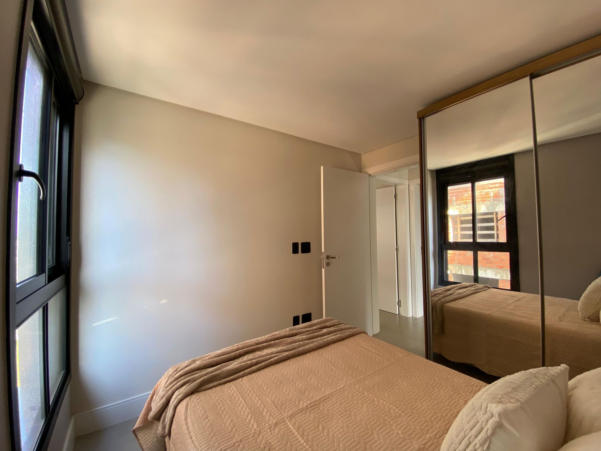 ASTON | PRAIA DA CAL