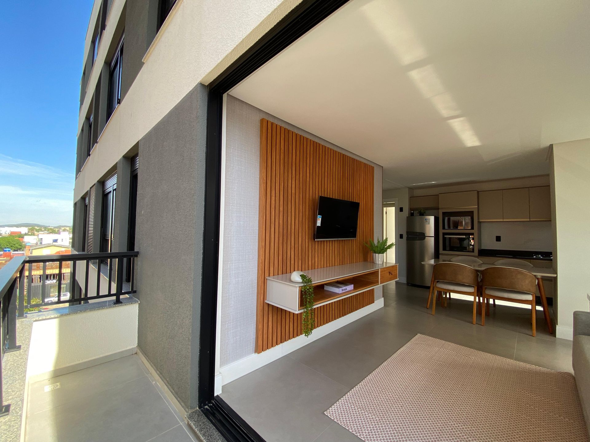 ASTON | PRAIA DA CAL