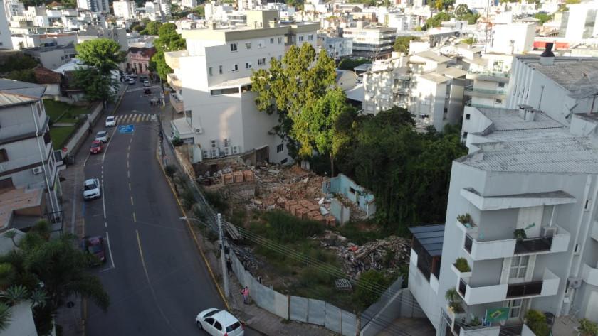 Terreno Comercial na Buarque de Macedo
